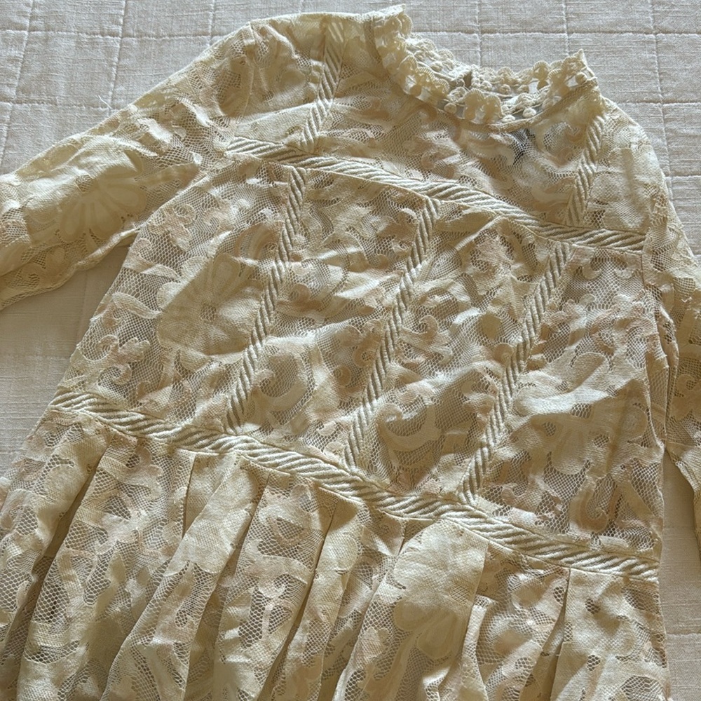 Anthropologie HD in paris lace top